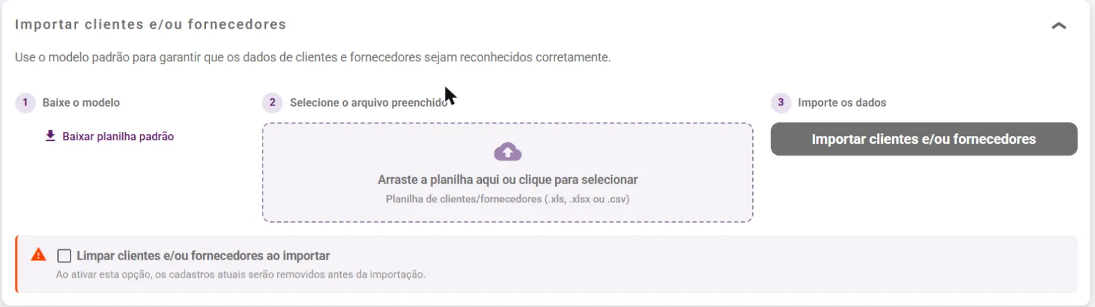 Painel Importar clientes e/ou fornecedores com as três etapas da importação